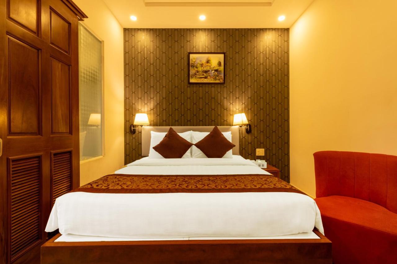 Airport Saigon Hotel - Gần ẩm thực đêm chợ Phạm Văn Hai Cidade de Ho Chi Minh Exterior foto