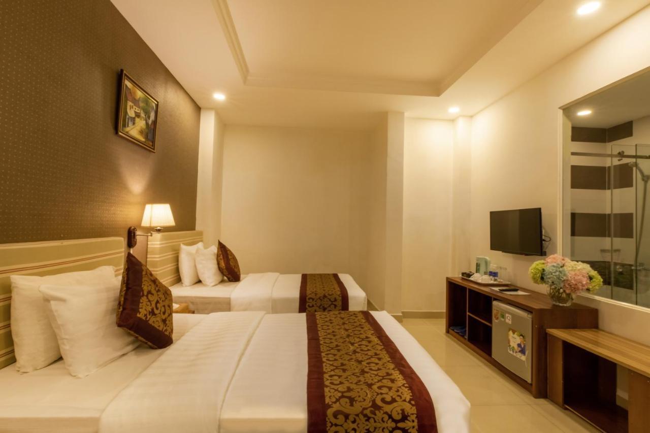 Airport Saigon Hotel - Gần ẩm thực đêm chợ Phạm Văn Hai Cidade de Ho Chi Minh Exterior foto